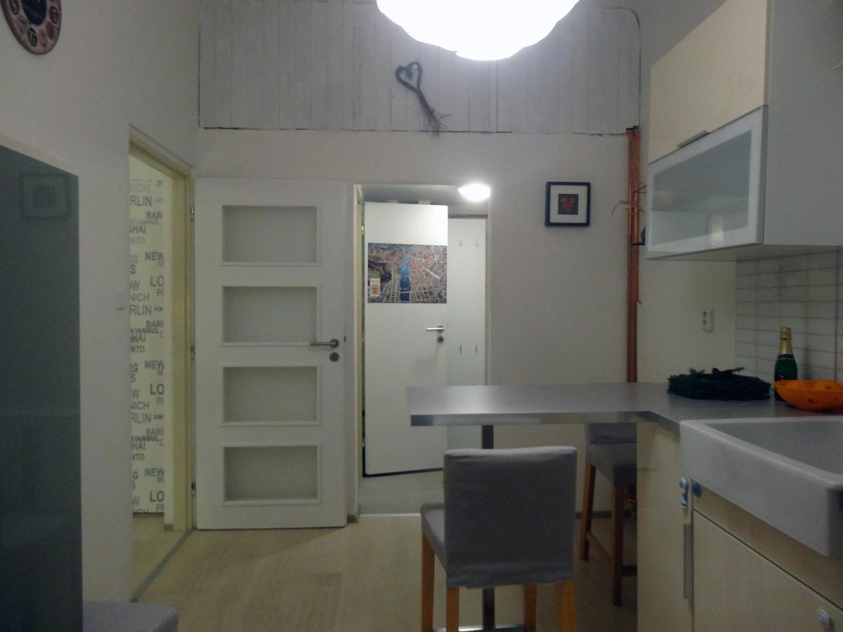 Fine Flat Andel Lägenhet Prag